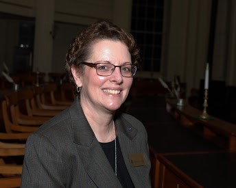 Photo of Barbara Van Dyke-Brown, who has served as director of the Illinois Legislative Staff Intern Program since 2003.